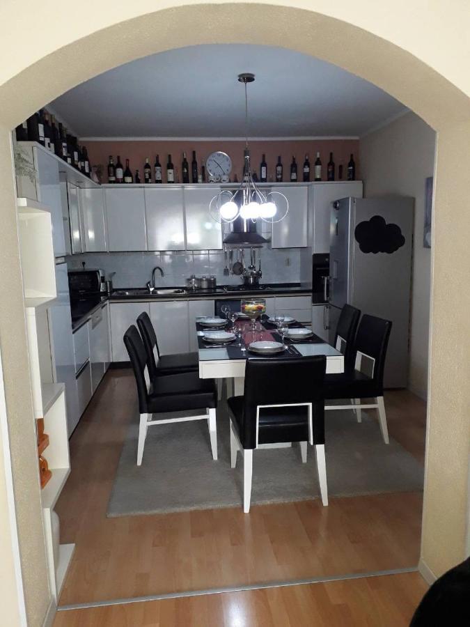 Apartman Lucica Zara Esterno foto