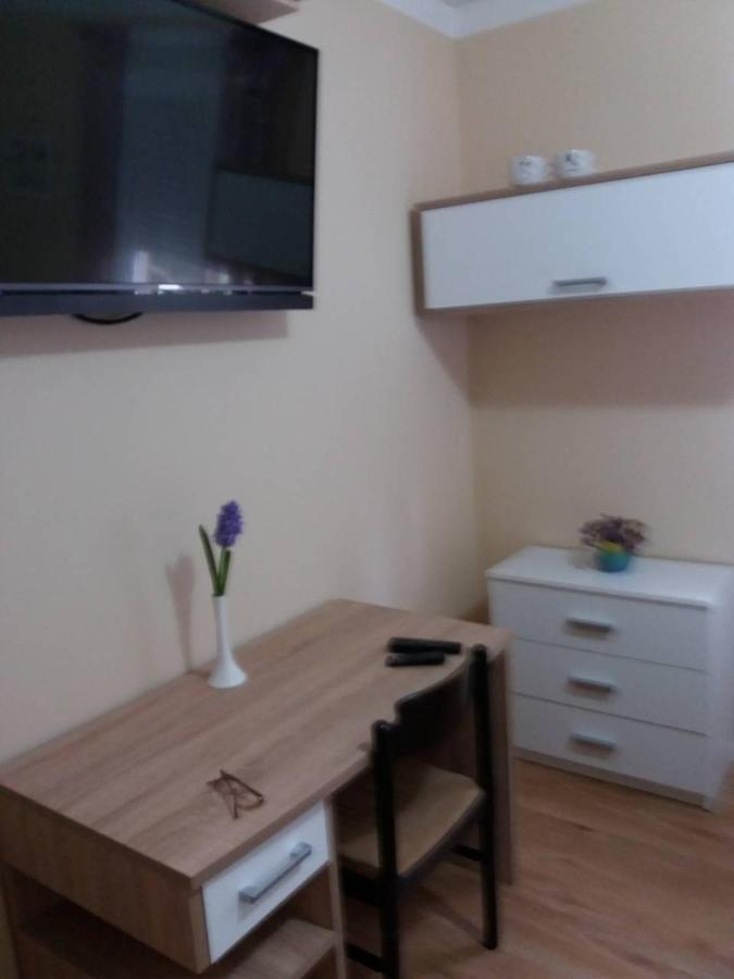 Apartman Lucica Zara Esterno foto
