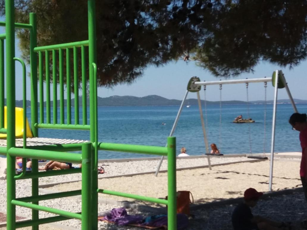 Apartman Lucica Zara Esterno foto