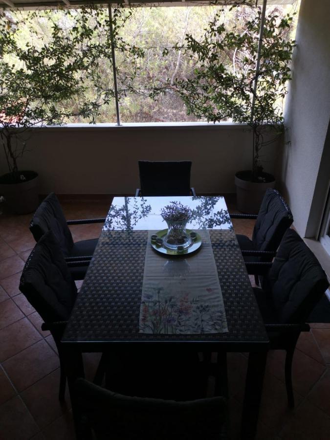 Apartman Lucica Zara Esterno foto